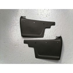 LOT DE 2 BAVETTES ARRIERE...