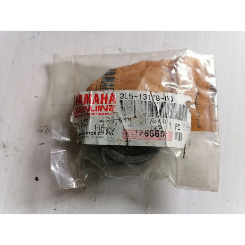 PIGNON DE KICK NEUF D ORIGINE YAMAHA REFERENCE 3L5-13178-00