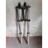 FOURCHE  AVANT  COMPLETE D ORIGINE  POUR  KAWASAKI  125  KMX