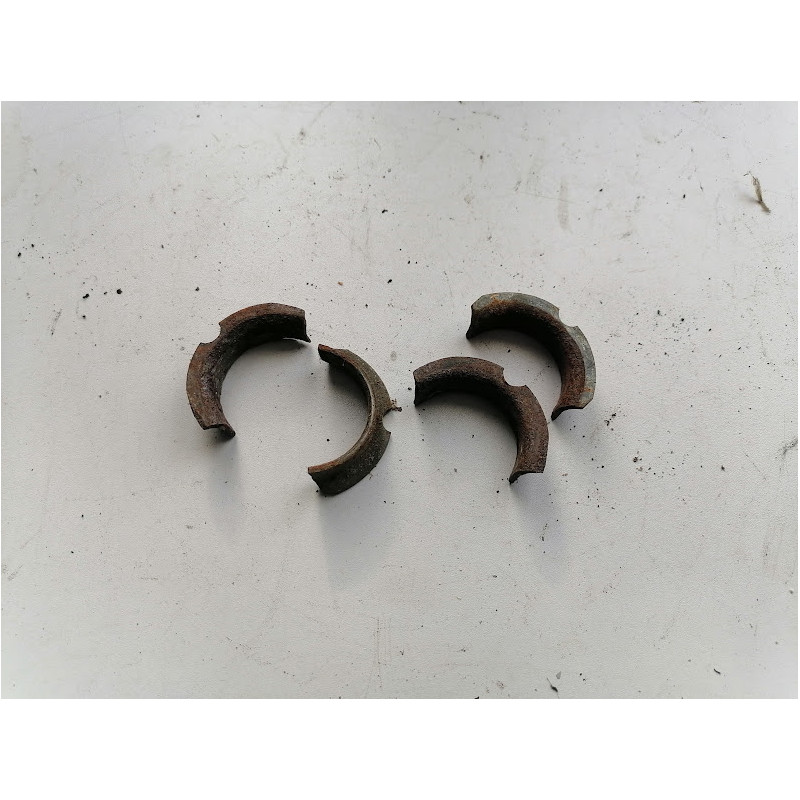 LOT DE 4 DEMI LUNE D ECHAPPEMENT D ORIGINE POUR HONDA 125 CM