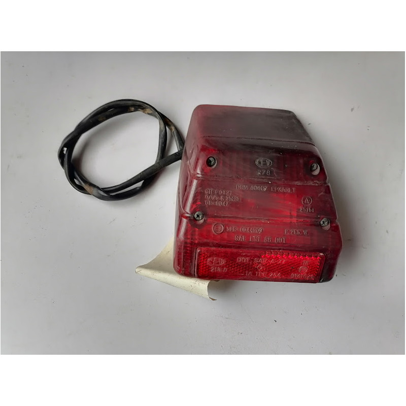 FEU ARRIERE D ORIGINE POUR HONDA 125 NX TRANSCITY