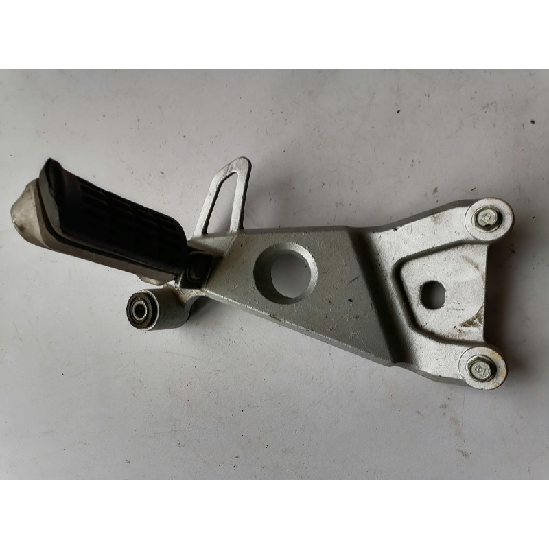 PLATINE REPOSE PIED PASSAGER DROITE D ORIGINE  POUR HONDA 125 NSR JC 22