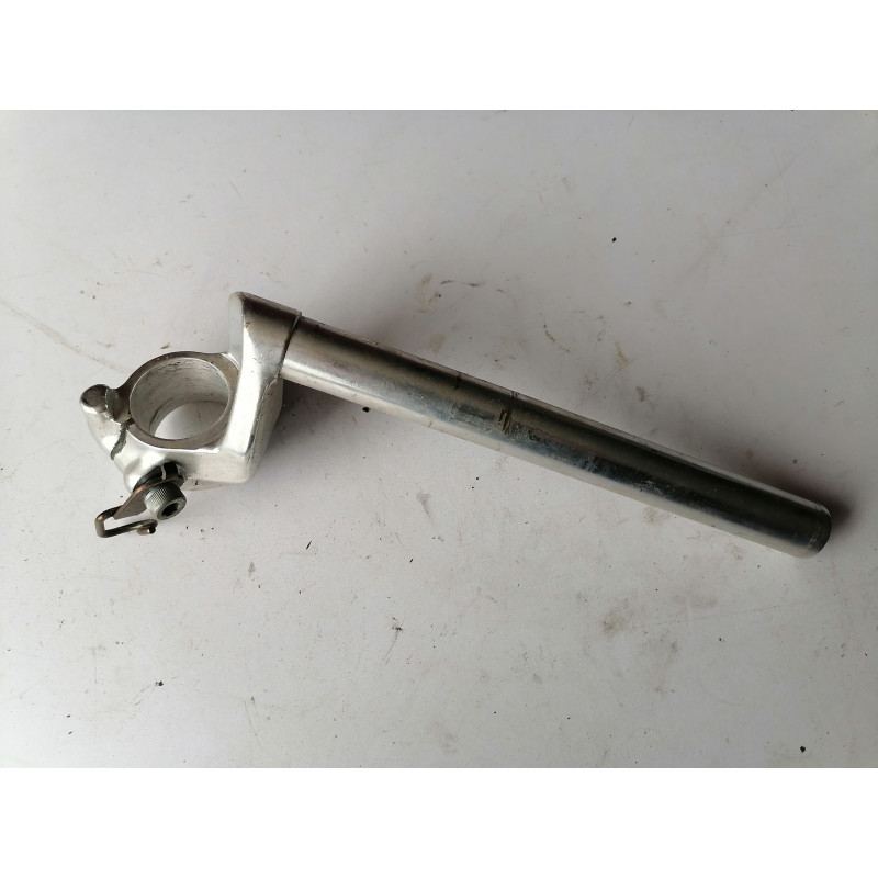 DEMI GUIDON DROIT D ORIGINE  POUR HONDA 125 NSR JC 22