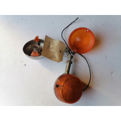 LOT DE 2 CLIGNOTANTS D...
