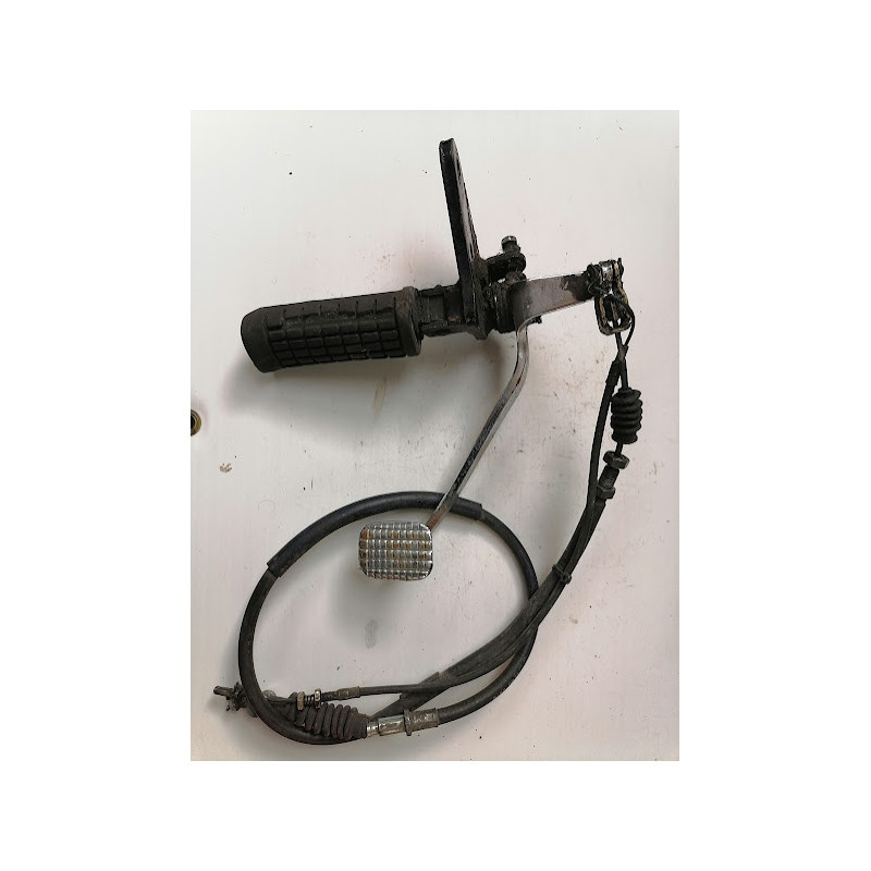 REPOSE PIED PILOTE DROIT COMPLET D ORIGINE POUR SUZUKI 125 MARAUDER