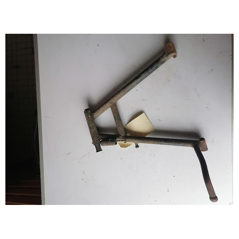BEQUILLE CENTRALE D ORIGINE  POUR SUZUKI 125 GN