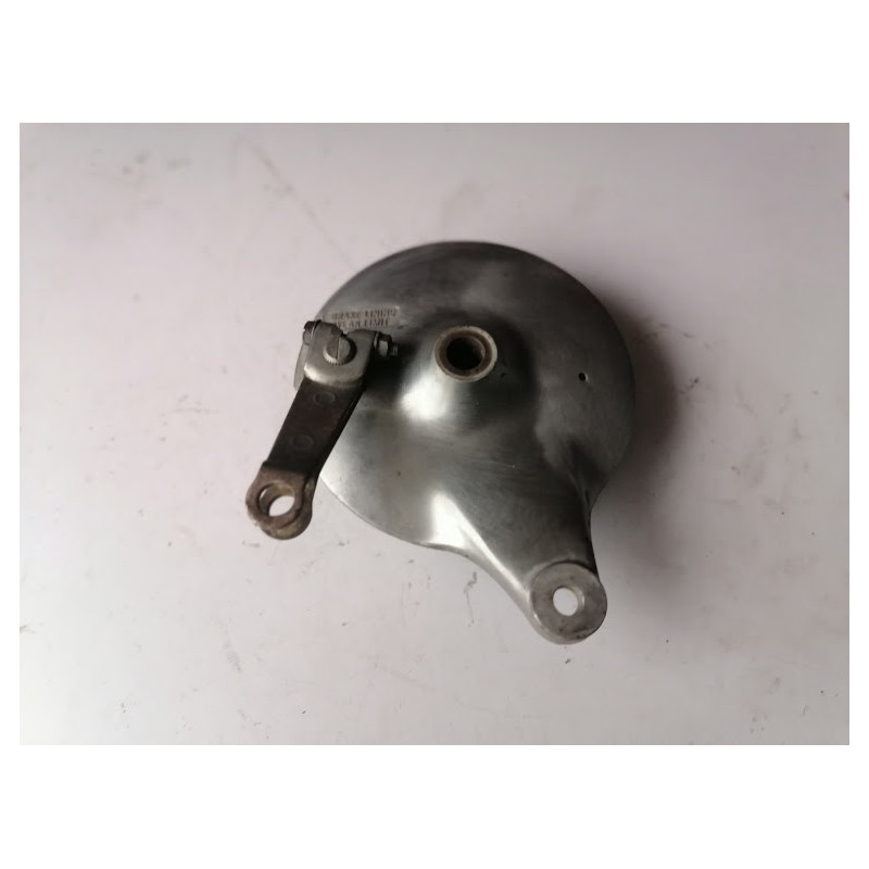 FLASQUE DE FREIN ARRIERE D ORIGINE POUR SUZUKI 125 GN