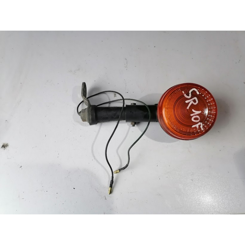 CLIGNOTANT ARRIERE DROIT D ORIGINE POUR 125 SR 10 F