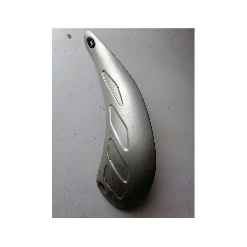 GRILLE D ECHAPPEMENT  D ORIGINE POUR YAMAHA 125 TDR 4 FU 5 AE