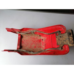 GARDE BOUE ARRIERE ROUGE D ORIGINE POUR HONDA 125 XLR JD 04