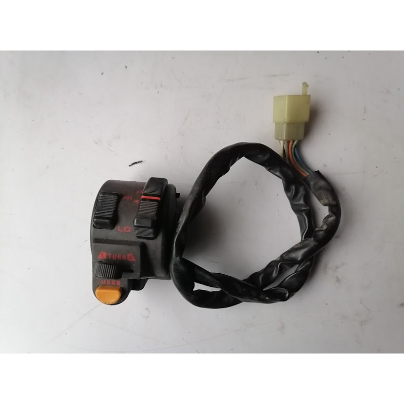COMMODO GAUCHE D ORIGINE POUR HONDA 125 XLR JD 04