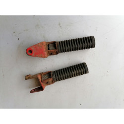 LOT DE 2 REPOSE PIEDS PASSAGER D ORIGINE POUR HONDA 125 XLS
