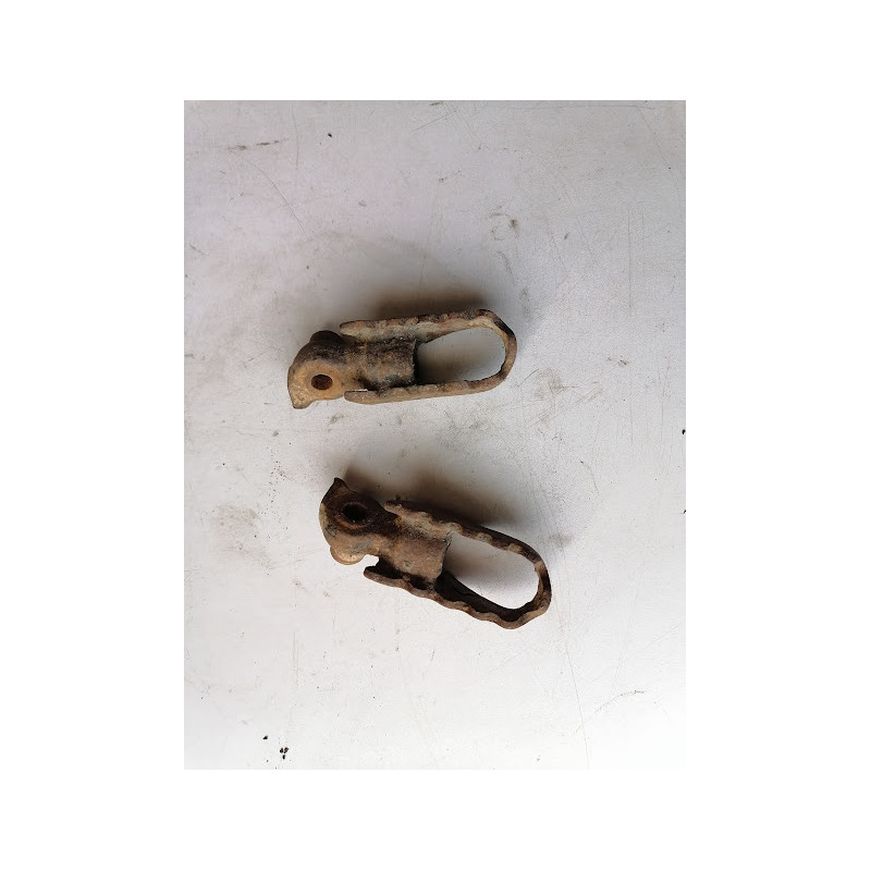 LOT DE  2 REPOSE PIEDS PILOTE D ORIGINE POUR HONDA 125  XL
