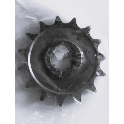 PIGNON 15 DENTS (Pas 520)...