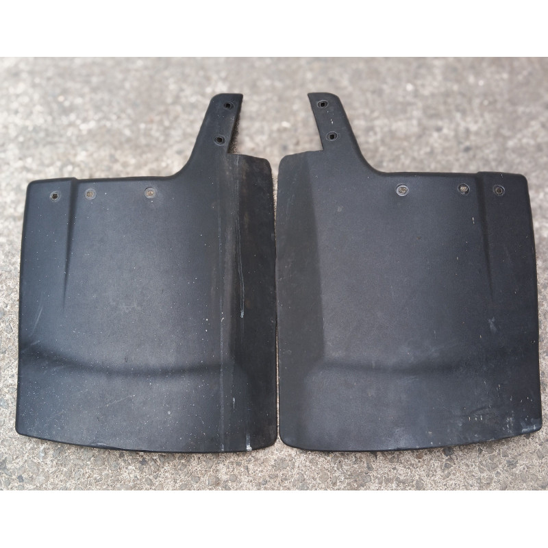 LOT DE 2 BAVETTES AVANT D'OCCASION DROITE +GAUCHE QUAD LONCIN 200 ET 250