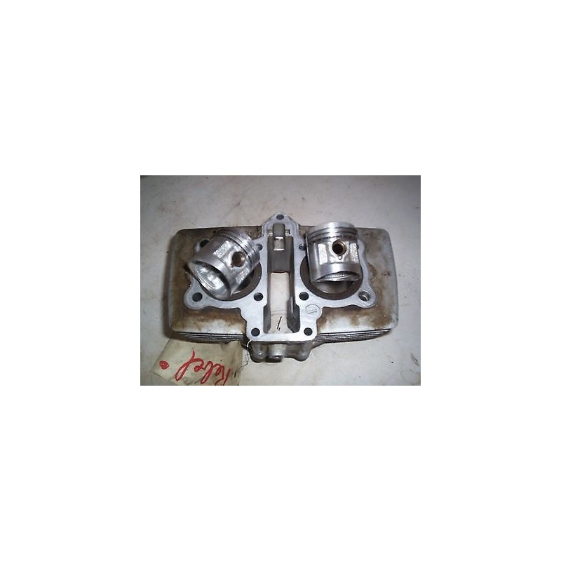 CYLINDRE ET PISTONS D OCCASION POUR HONDA 125 REBEL 9000 KMS !! CYLINDRE ET PISTONS D OCCASION POUR HONDA 125 REBEL 9000 KMS !!