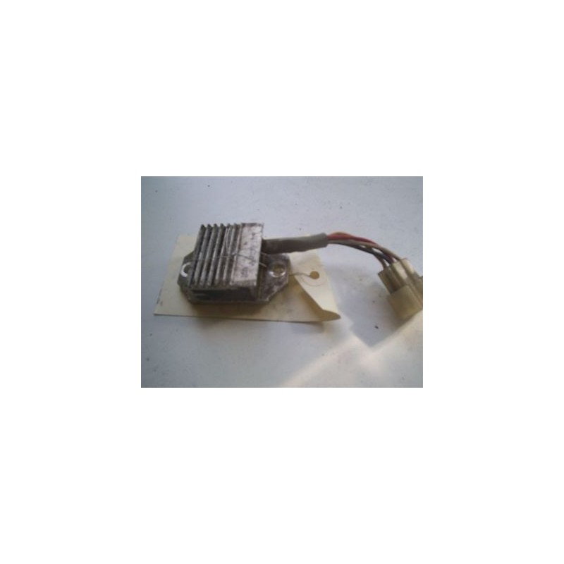 REGULATEUR  POUR   YAMAHA  TDR  3 XD  3 SH